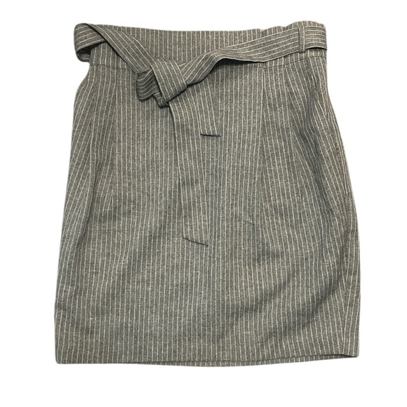 Monk & Lou pinstripe Paperbag mini skirt - size 6 - Picture 2 of 9